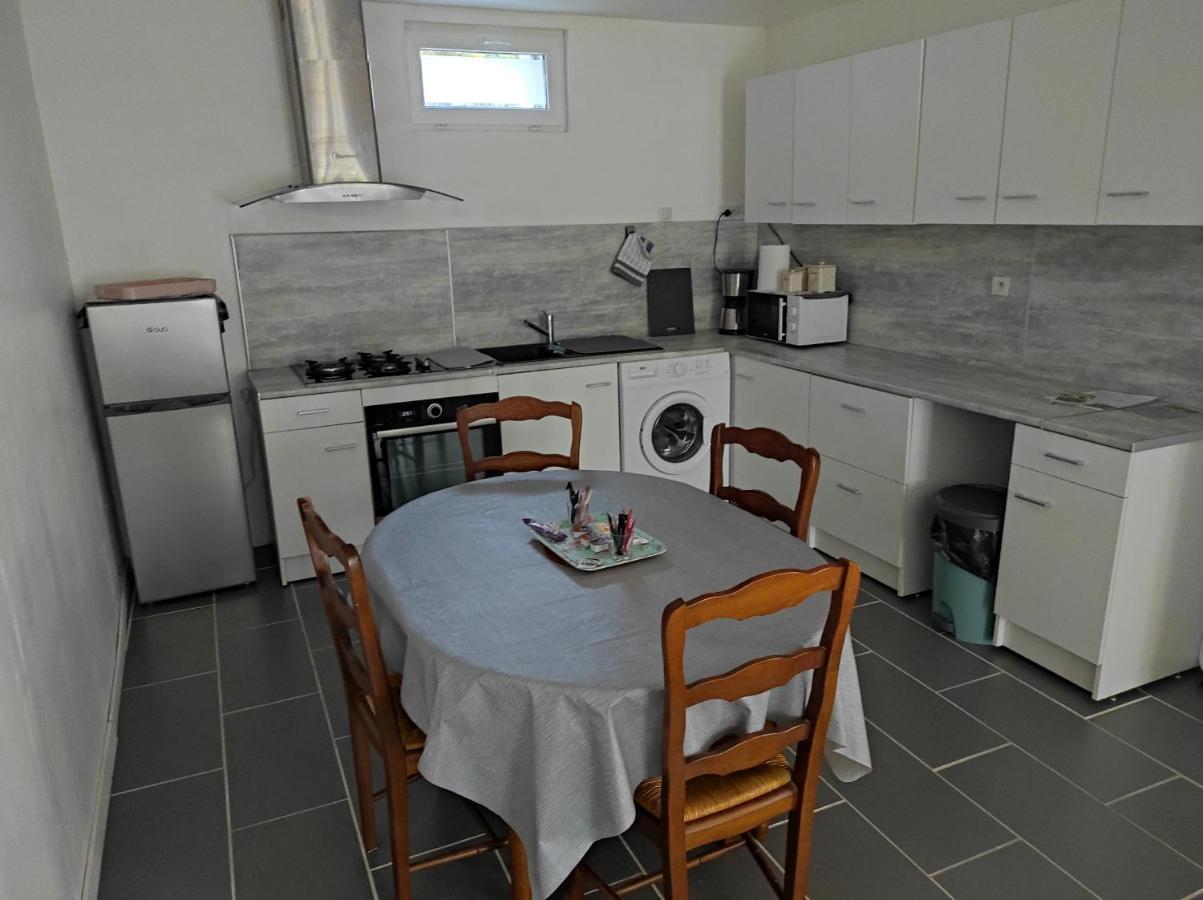 Apartement 'Les Lavandes" Rdc 2Ch - Terrasse Et Parking A Lurs Exterior foto